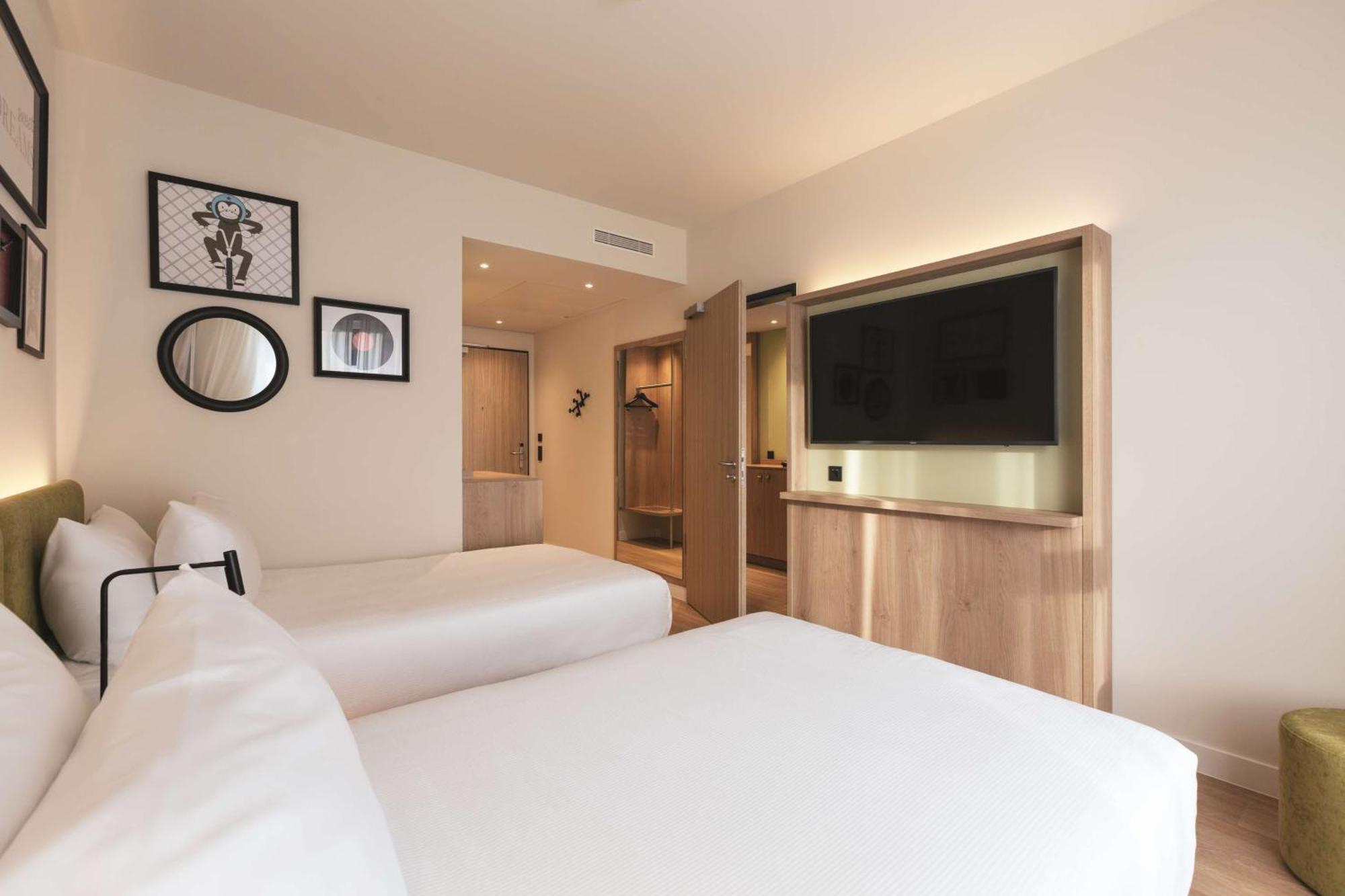 Hampton By Hilton Konstanz Hotel Buitenkant foto