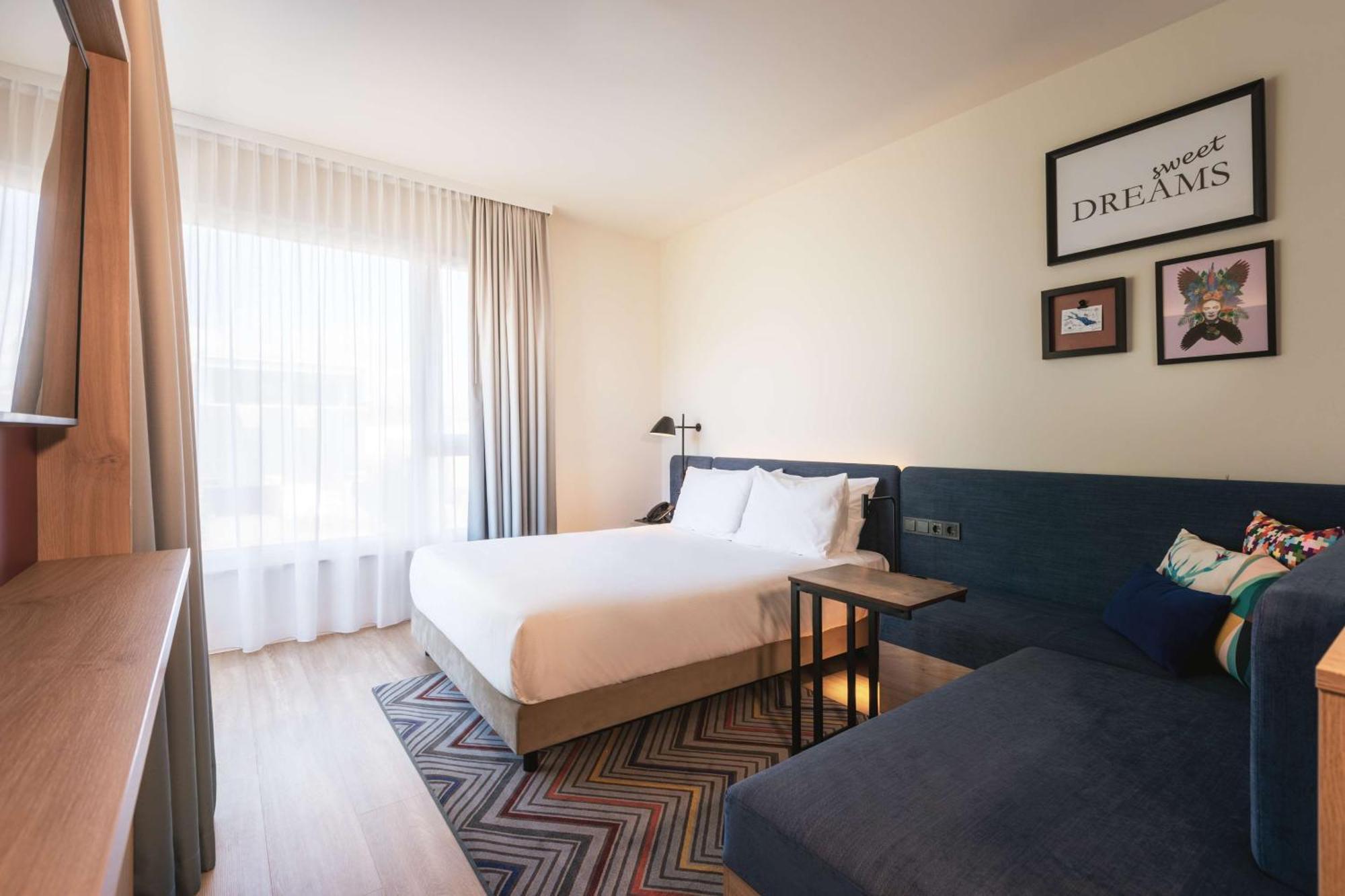Hampton By Hilton Konstanz Hotel Buitenkant foto