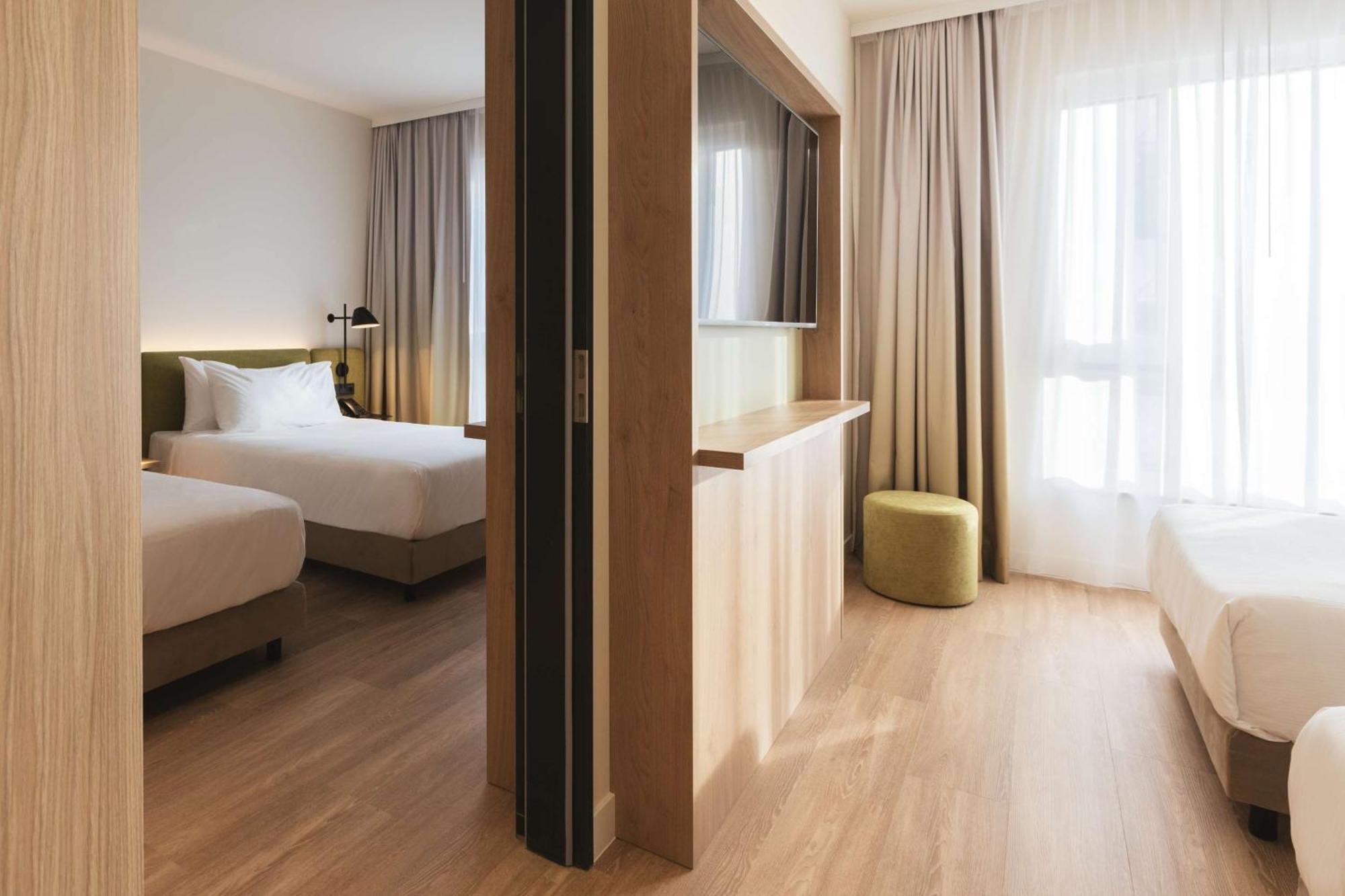 Hampton By Hilton Konstanz Hotel Buitenkant foto